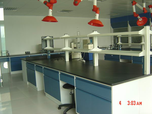实验室家具定制要遵循节约环保原则